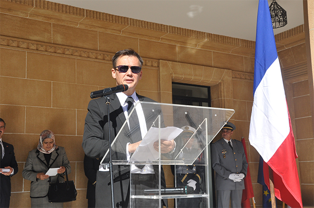 99ème anniversaire de l’Armistice Une occasion mise à profit pour hisser le pavillon de l’UE en haut de la bâtisse consulaire