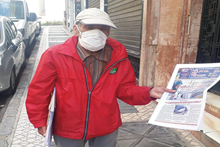 Abdelkader vendeur ambulant de journaux à l’ère du Coronavirus