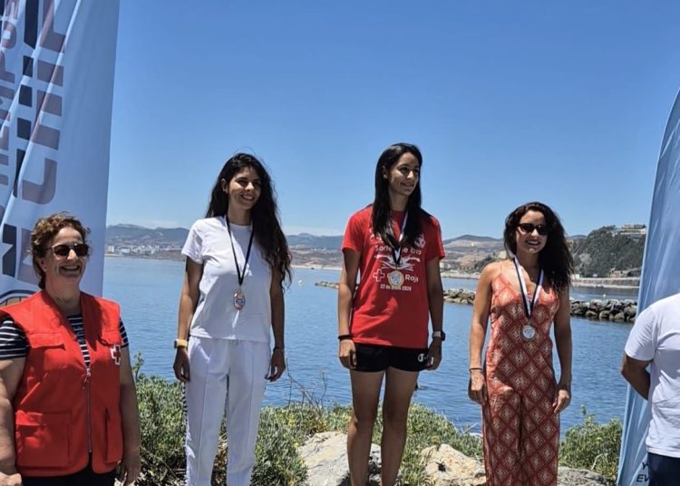 Hala Oudrhiri siège au podium féminin du 2000 nage en eau libre