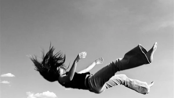 Une jeune fille chute du 3ème étage du domicile familial