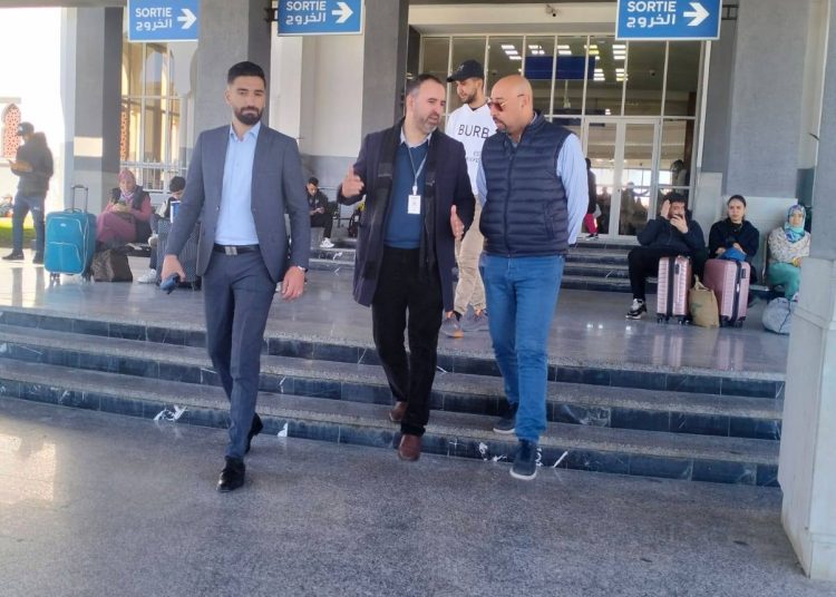 Mounir Lymouri a effectué une visite à la gare routière de Tanger pour inspecter les conditions de voyage des citoyens pour les vacances d’Aïd el-Fitr